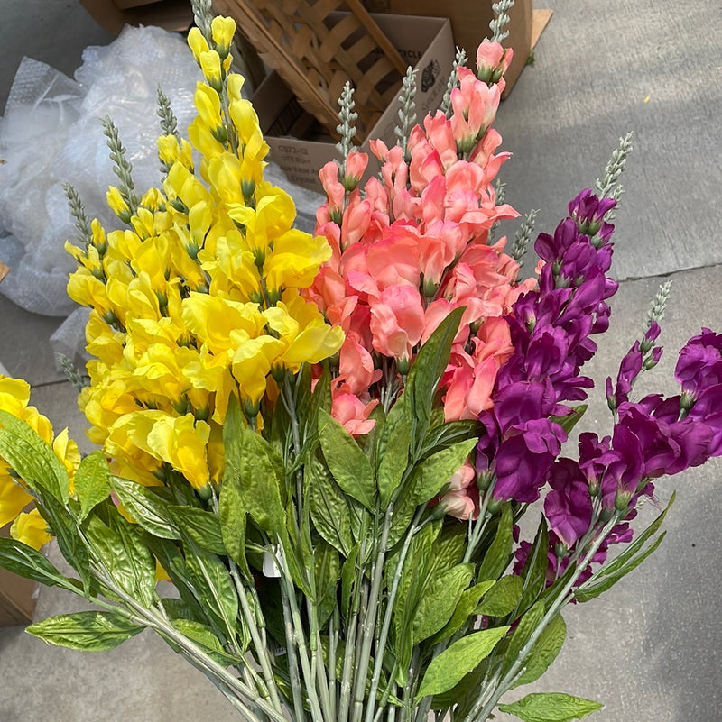 27" Snapdragon Mix Silk Bunch